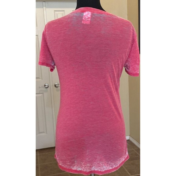 Disney's Minnie Mouse Graphic T-Shirt Cotton Polyester Blend Junior's Size Small - Picture 8 of 16